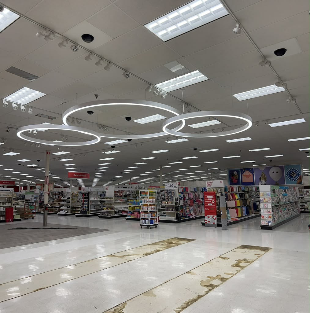 Commercial retail store with ring LED lighting installed